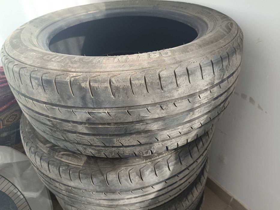 Продам летние шины 195/55/15