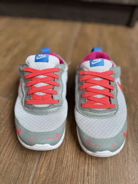 Детски маратонки NIKE