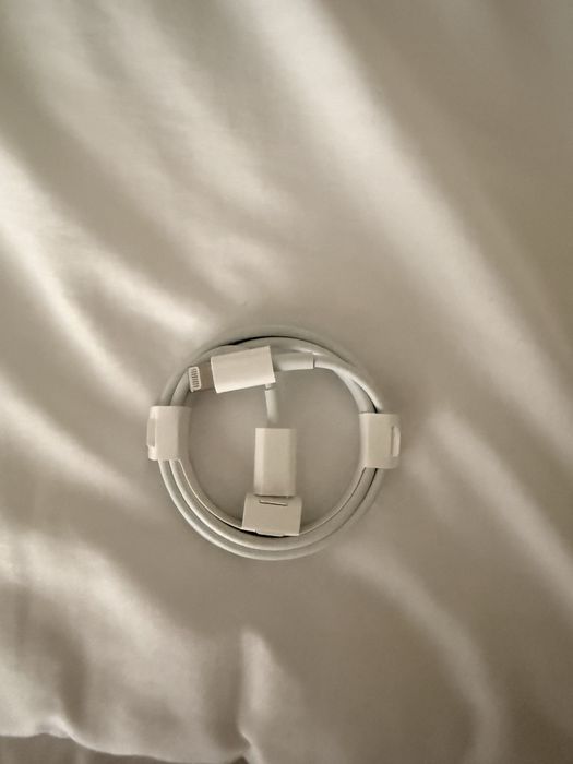 Cablu iPhone, USB-C to Lightning Cable (1m)