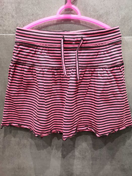 Дрешки с размер 122/128, 7-8 години, сезон Пролет-Лято