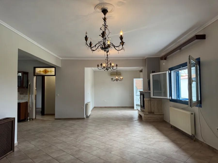 Уютна къща в село Ксифиани, Гърция  – тишина и природа