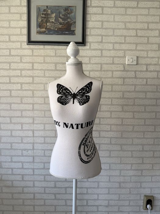 Декоративен шивашки манекен