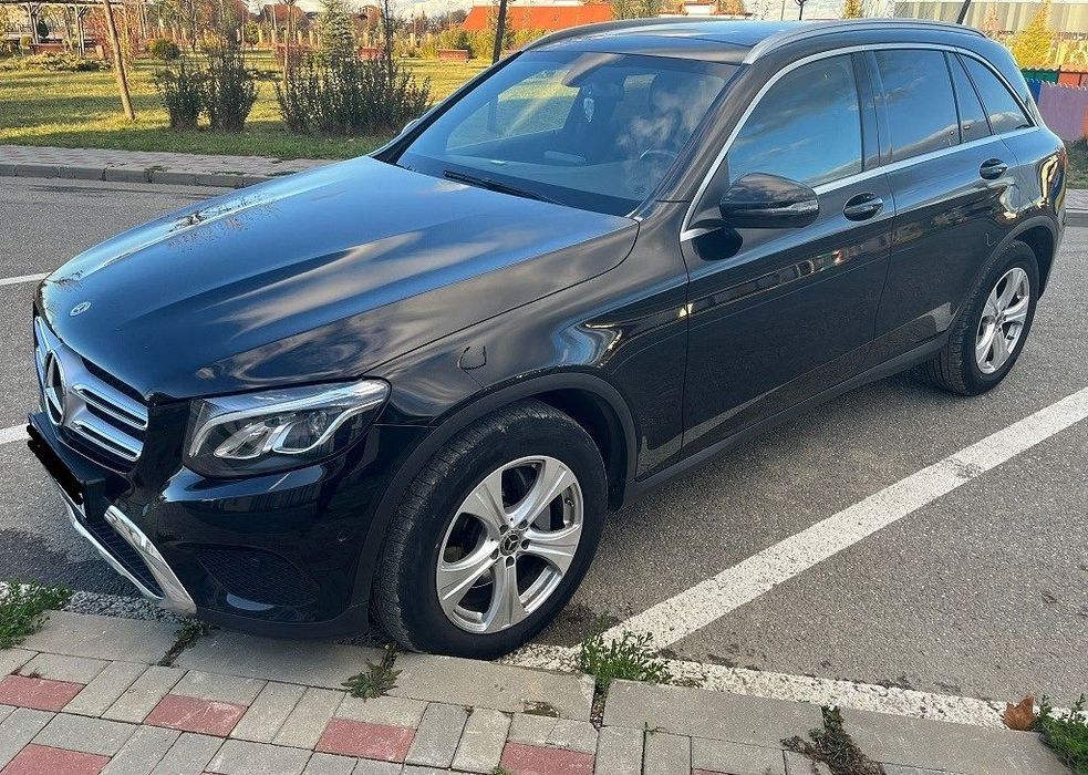 Mercedes-Benz GLC Mercedes-Benz GLC 220 d 4MATIC 9G-TRONIC