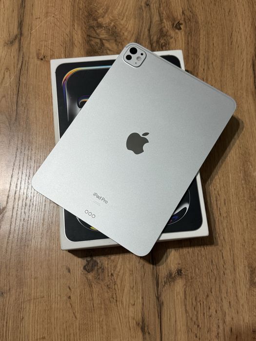 Ipad pro M4 256Gb как новый