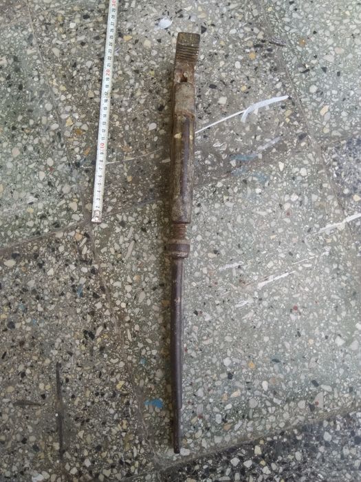 Тръбен  ключ стар