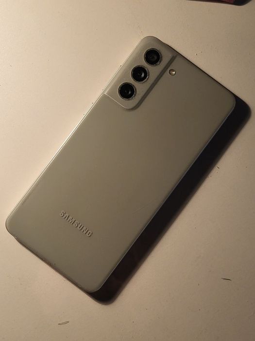 Samsung S21FE обмен на IPhone