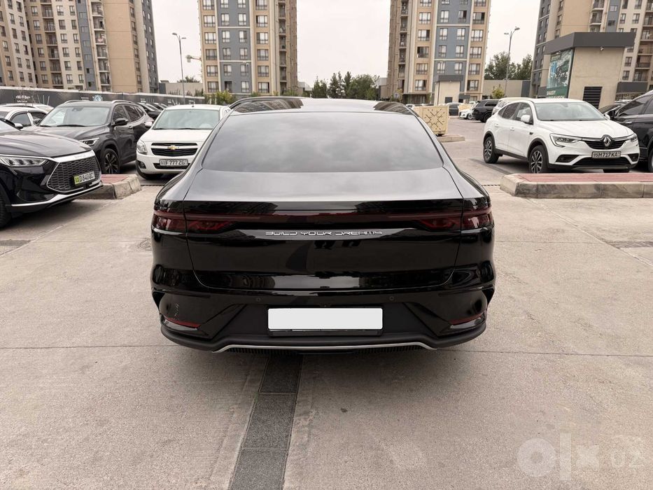 BYD XAN 715km 2024й