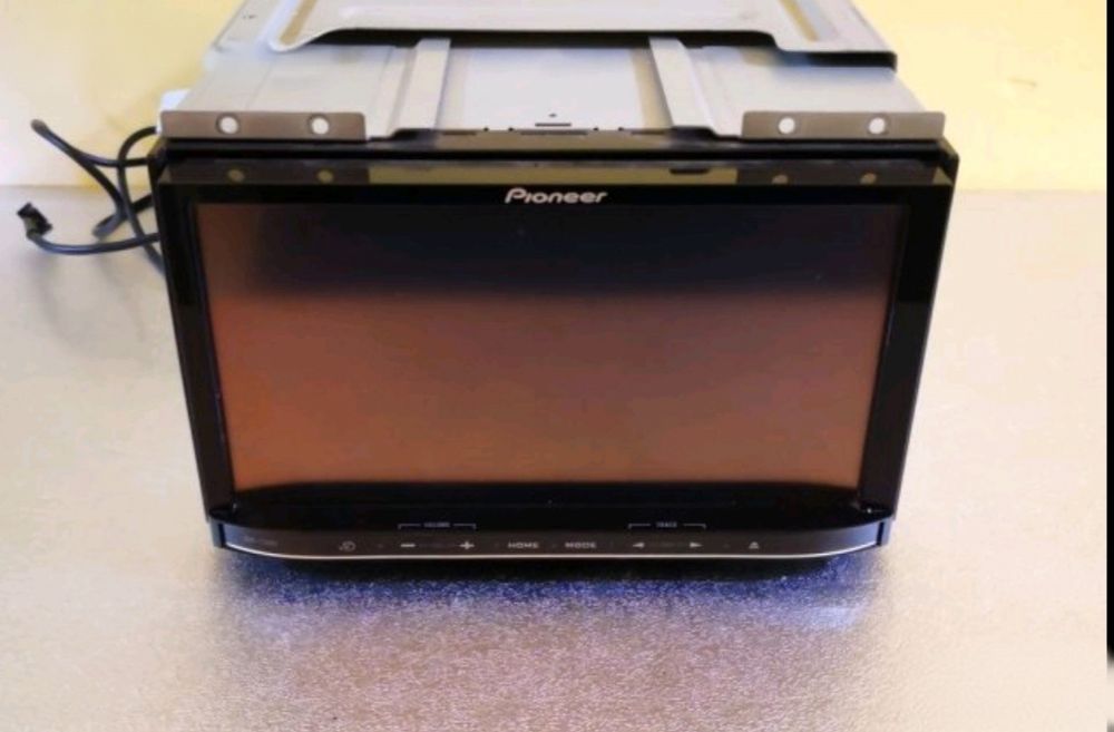 AVIC F20BT Pioneer Navi Bluetooth HDMI DVD CD MP3 USB