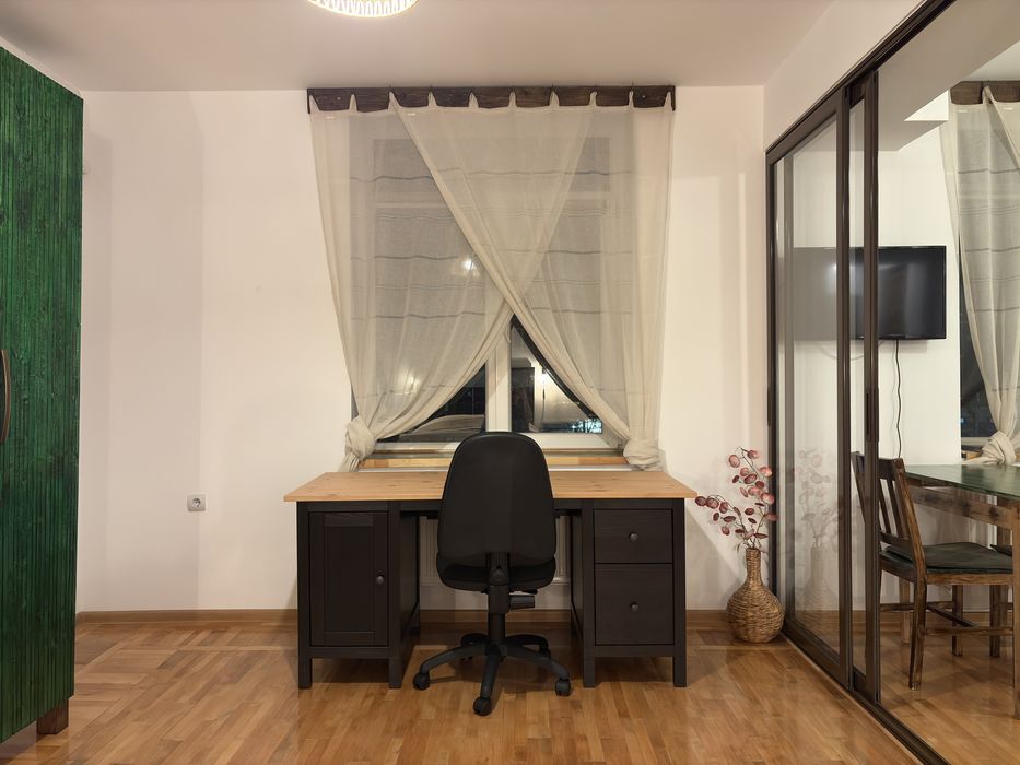 Apartament cu o cameră de închiriat, zona Centru