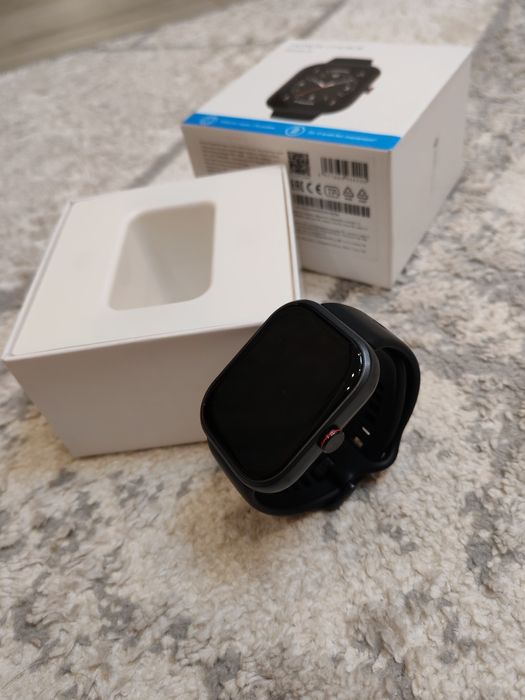 Продам новые оригинальные смарт часы