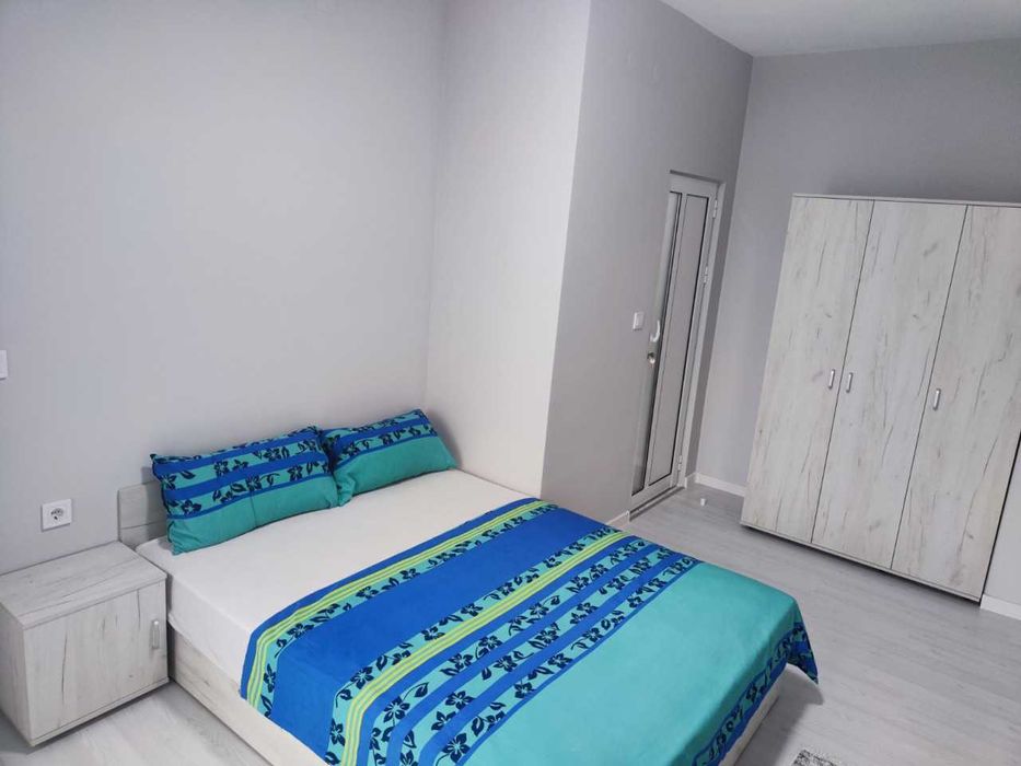 Дава се под наем Тристаен апартамент в Пловдив, Кючук Париж - 70 кв.м за 400 € - Снимка #2