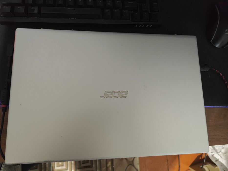 Ноутбук Acer aspire 3