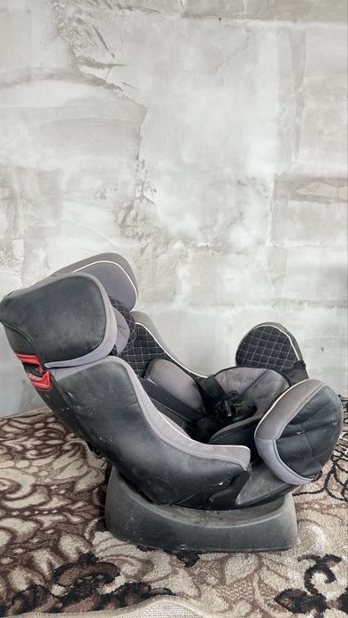 Автокресло babyton