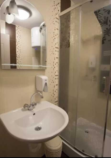 Дава се под наем Тристаен апартамент в Пловдив, Кючук Париж - 90 кв.м за 346.8 € - Снимка #4