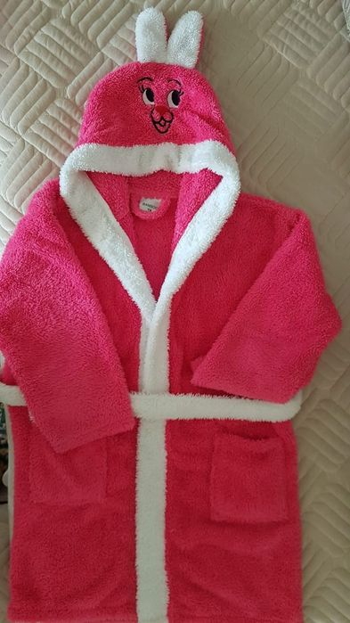 Продам халат для девочки