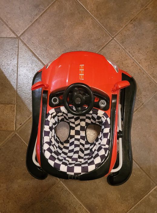 Mașinuța pentru copii