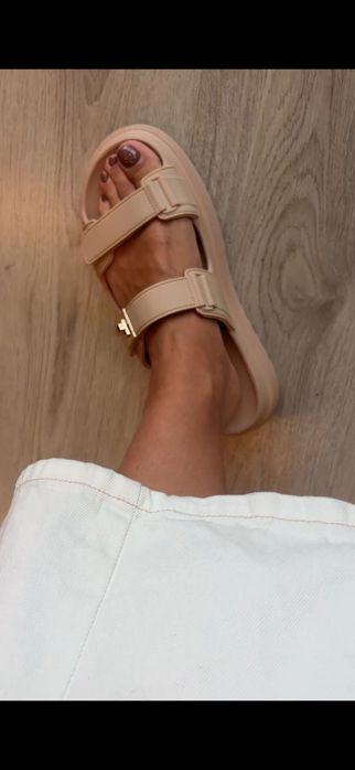 Сандали Steve Madden