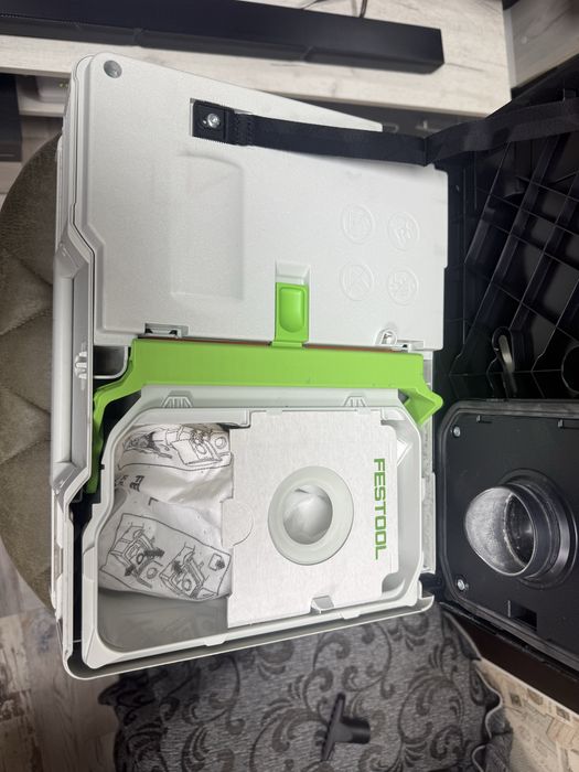 Акомулаторна Прахосмукачка Festool