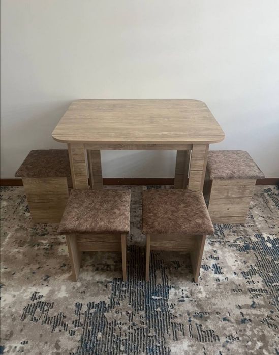 Продаются новые кухонные столы, табуретки от производителя.