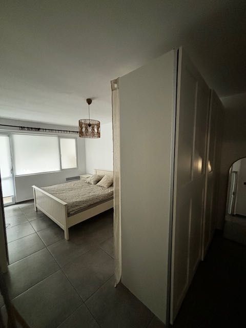 Продава се Тристаен апартамент в Бургас, Меден рудник - зона В - 90 кв.м за 1667 €/кв.м - Снимка #13