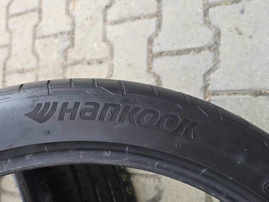 285 35 22 Hankook