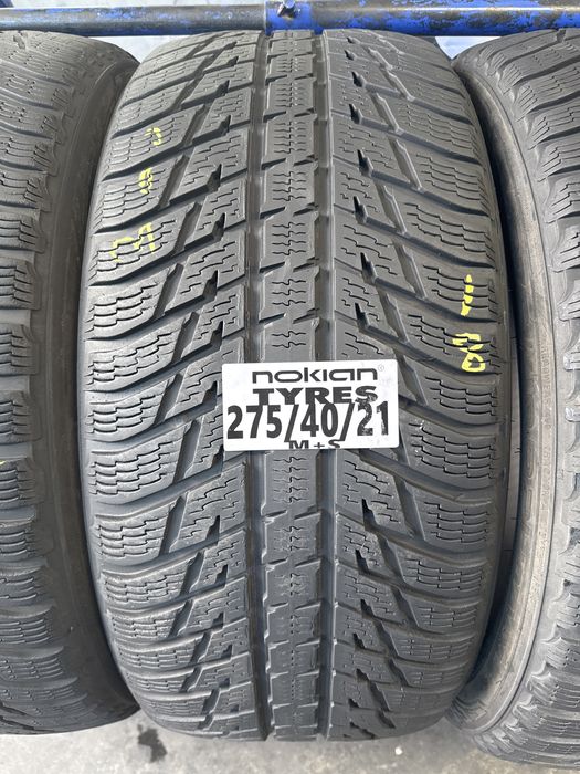 275/40/21 Nokian M+S