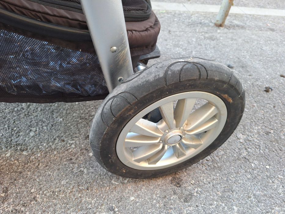 Бебешка количка 2 в 1