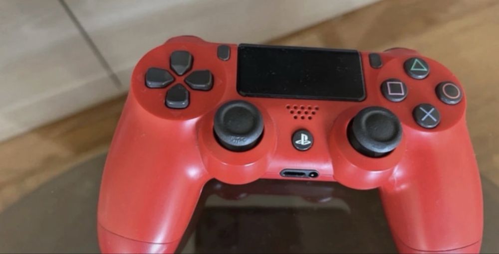 Play station 4 pro