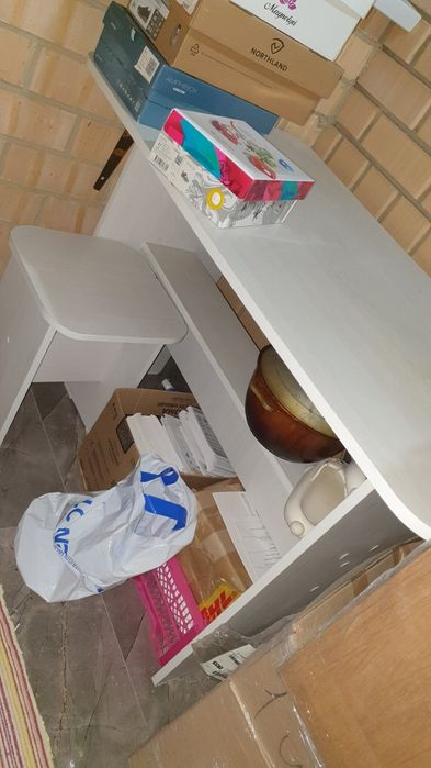 Продам стол кухонный