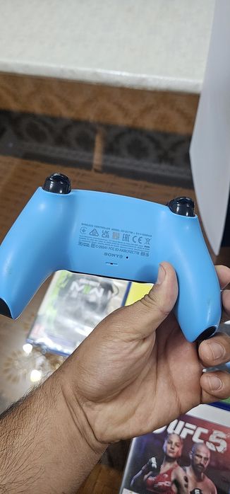 Продам Playstation 5