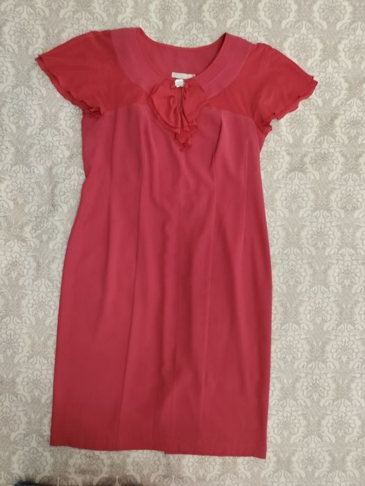 Платья вечерние, нарядные