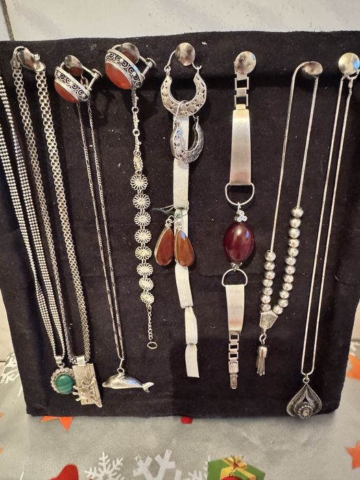 Bijuterii argint vechi