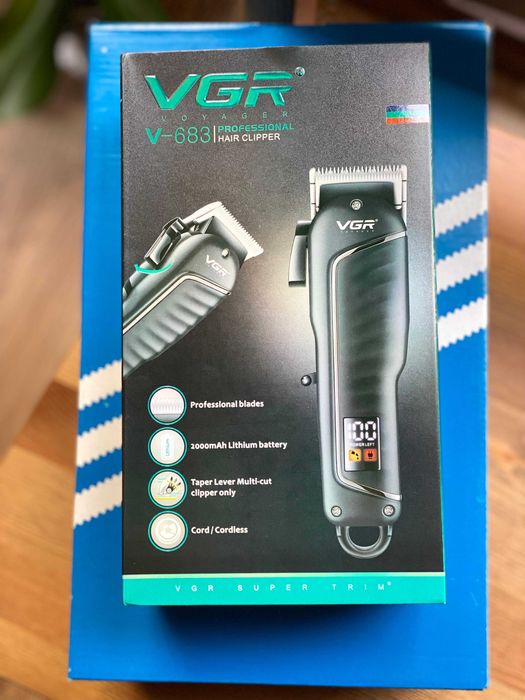 Masina de tuns VGR Voyager V-683 PROFESIONAL - autonomie 200 min