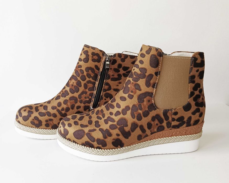 Дамски боти с леопардов принт до глезена, леопардови боти