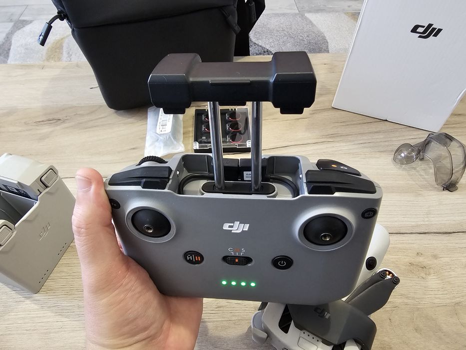 DJI Mini 4 Pro – Fly More Combo + garantie