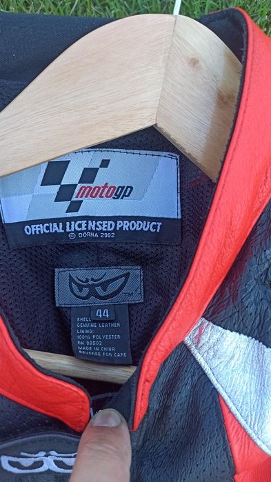 Vând costum  Berik MotoGP măsură 54