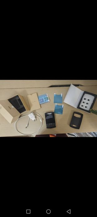 Unihertz Titan - Full Box- Stare Exceptionala