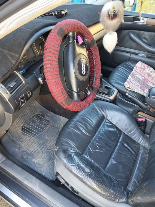 Продам машину Ауди а4