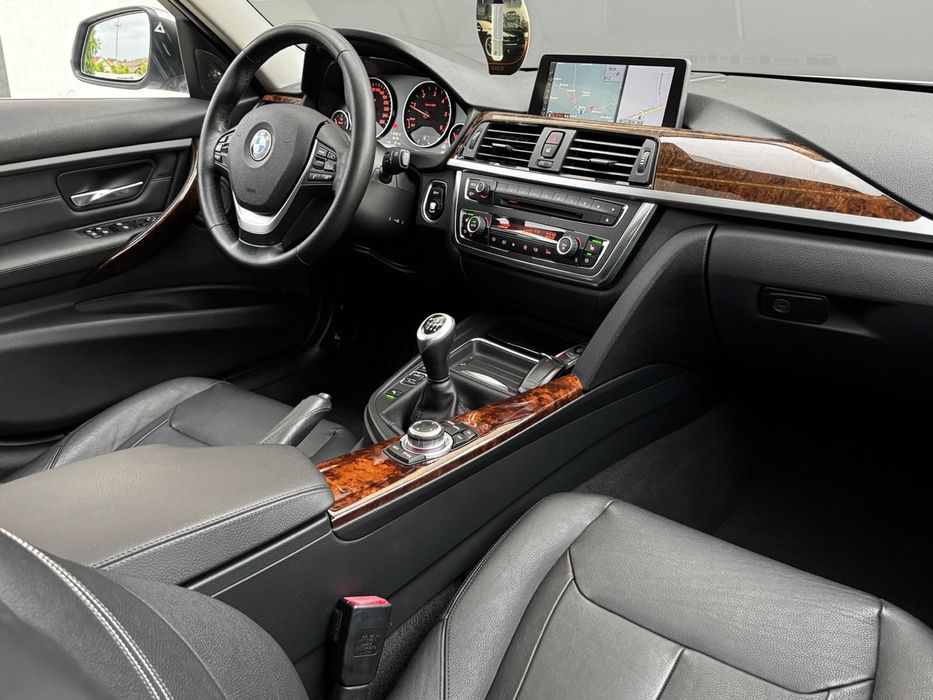 BMW 3 Series 2012 — imagine 5