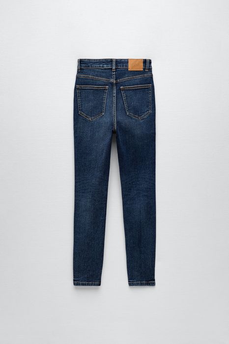 ZARA слим дънки с висока талия НОВИ