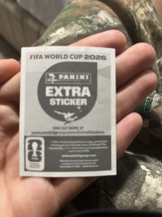 Luka modric panini sticker gold