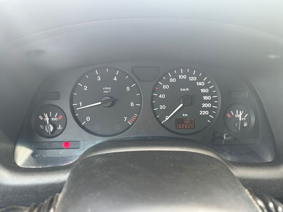 Opel Astra Gcc 1,6 manual benzină 194000km reali