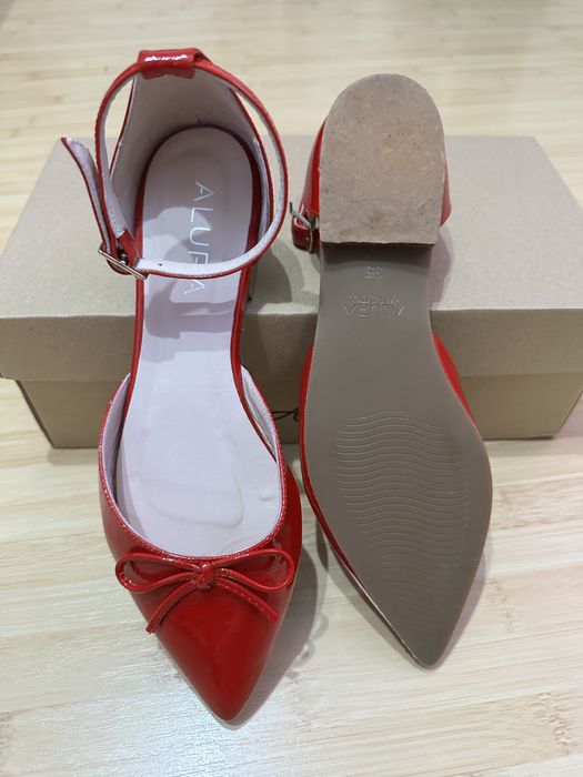 Balerini eleganti din piele