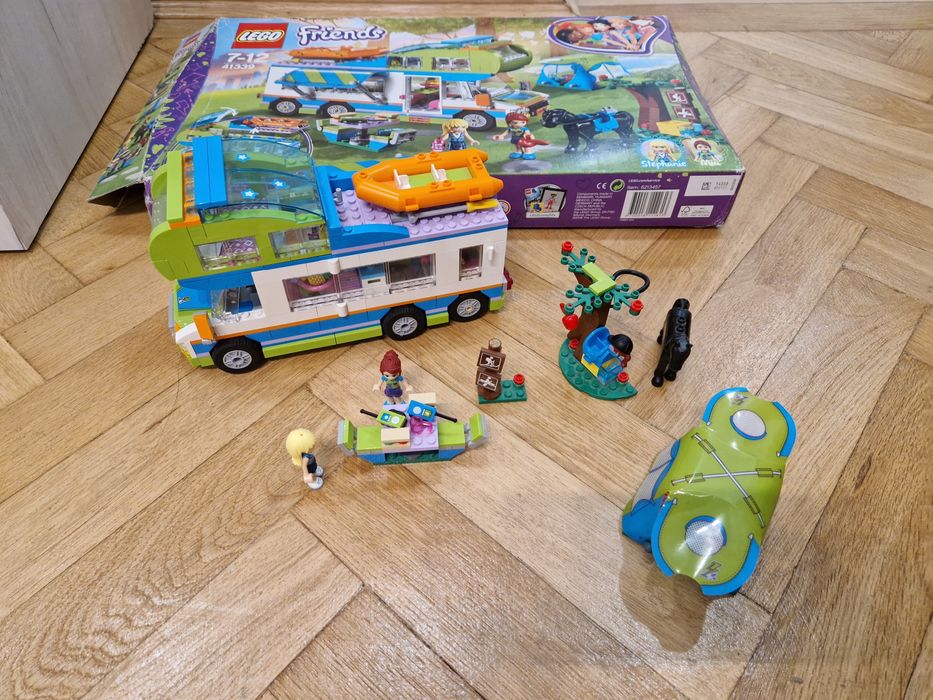 LEGO Friends 41339 Furgoneta de camping a Miei