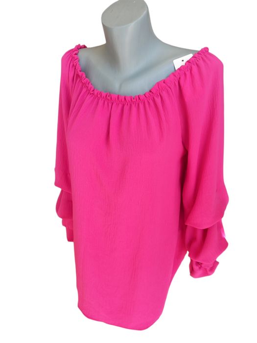 Разпродажба на дрехи от физически магазин