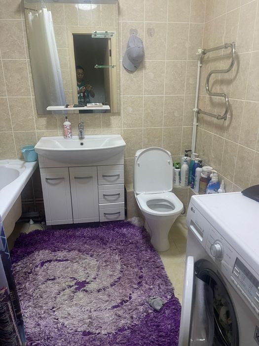 Продам ванный шкаф с зеркалом