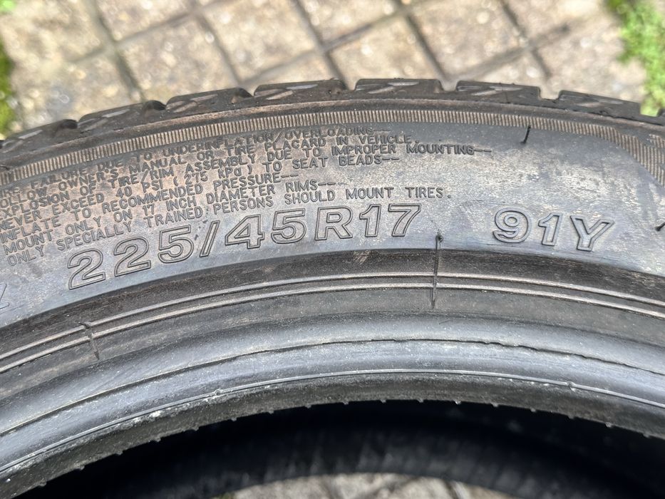 225/45/R17 Bridgestone Turanza 4бр летни dot1322