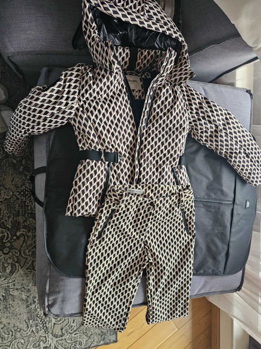 Ски екипировка Зара