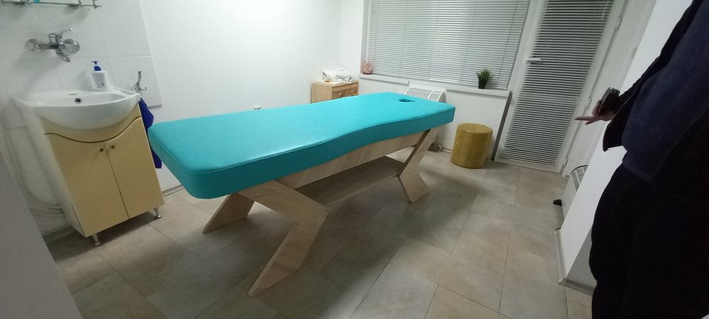 Масажна кушетка/ луксозна