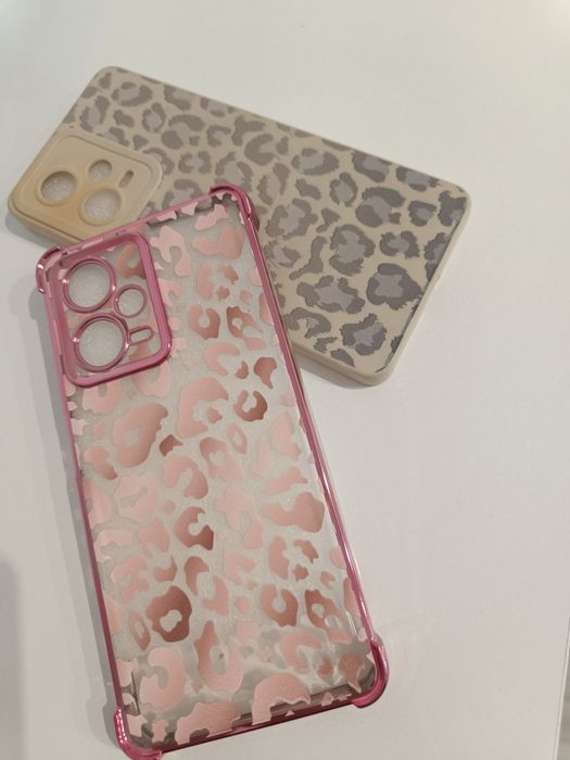 Кейсове за телефон Redmi